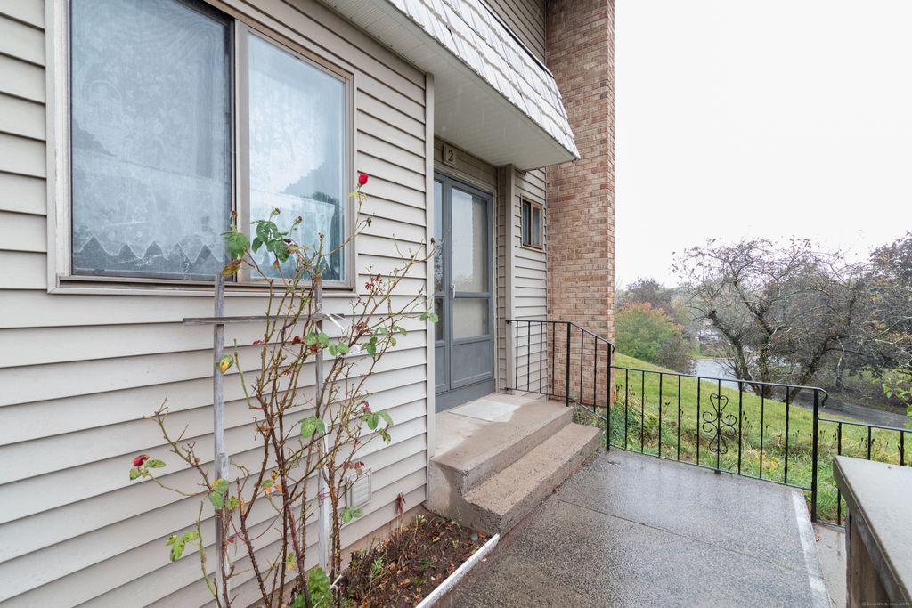 Photo of 2 Briar Court #2, Cromwell, CT 06416 (MLS # 24134189)