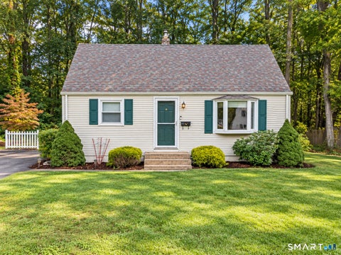 Photo of 11 Arthur Avenue, Enfield, CT 06082 (MLS # 24210595)