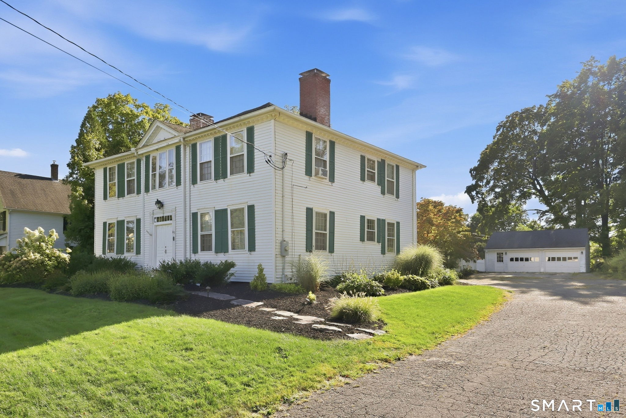 85 Tolland Green
