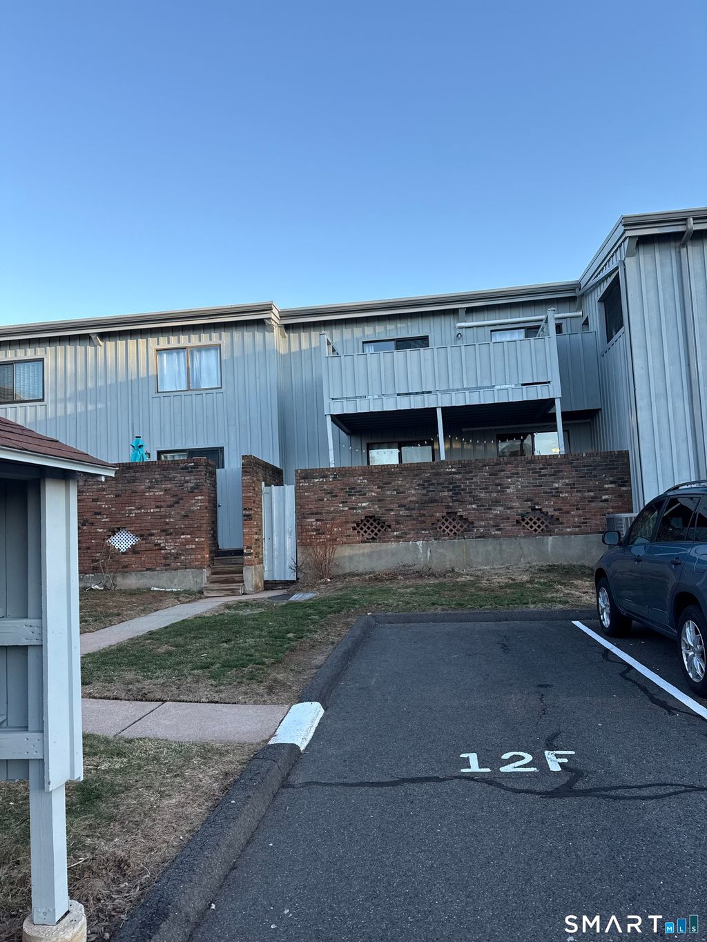 Photo of 143 Webster Court #143, Newington, CT 06111 (MLS # 24159720)