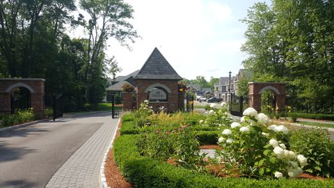 1 Yorkshire Court 1 Farmington CT 06032