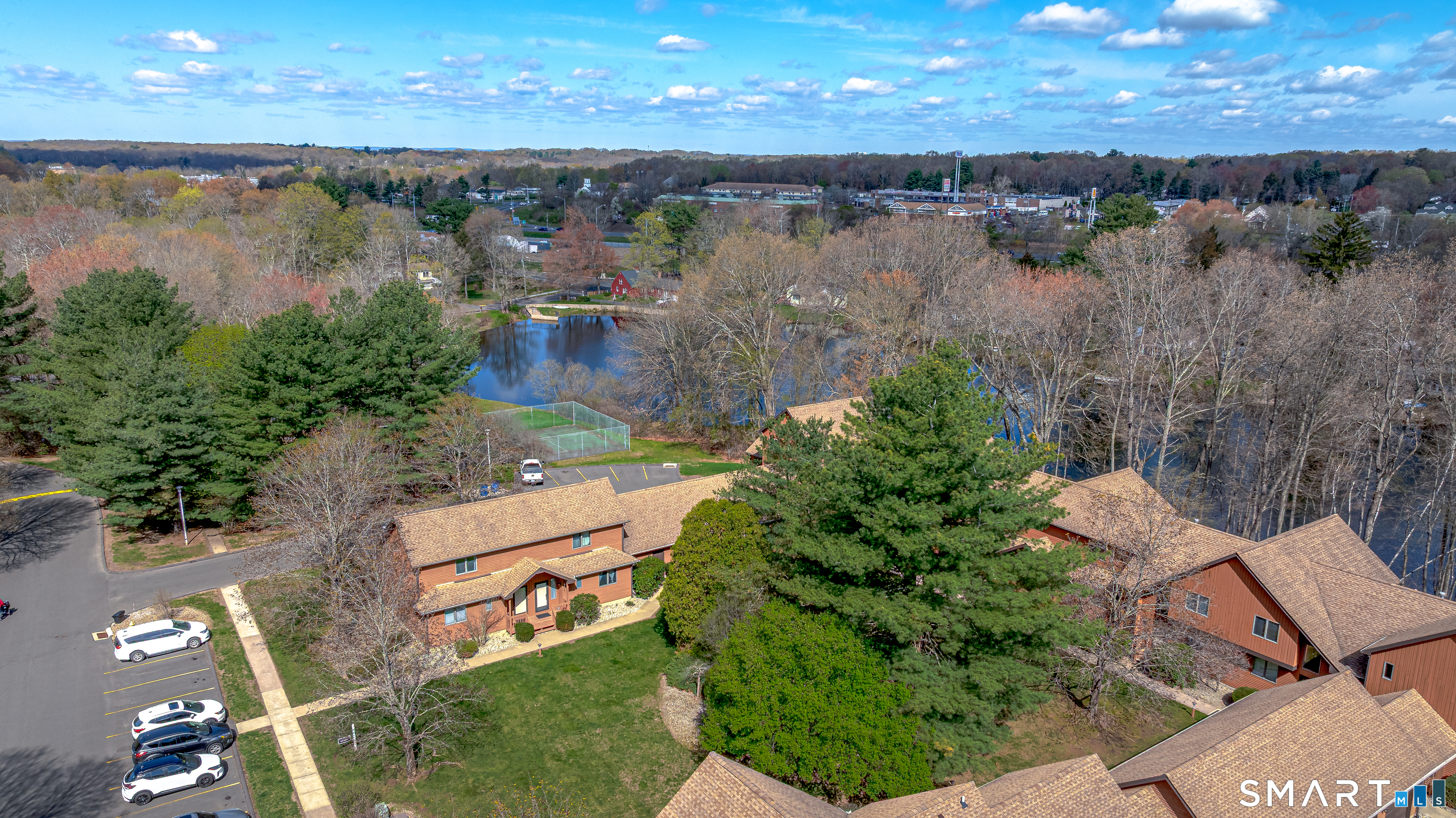 105 Maple Avenue 40