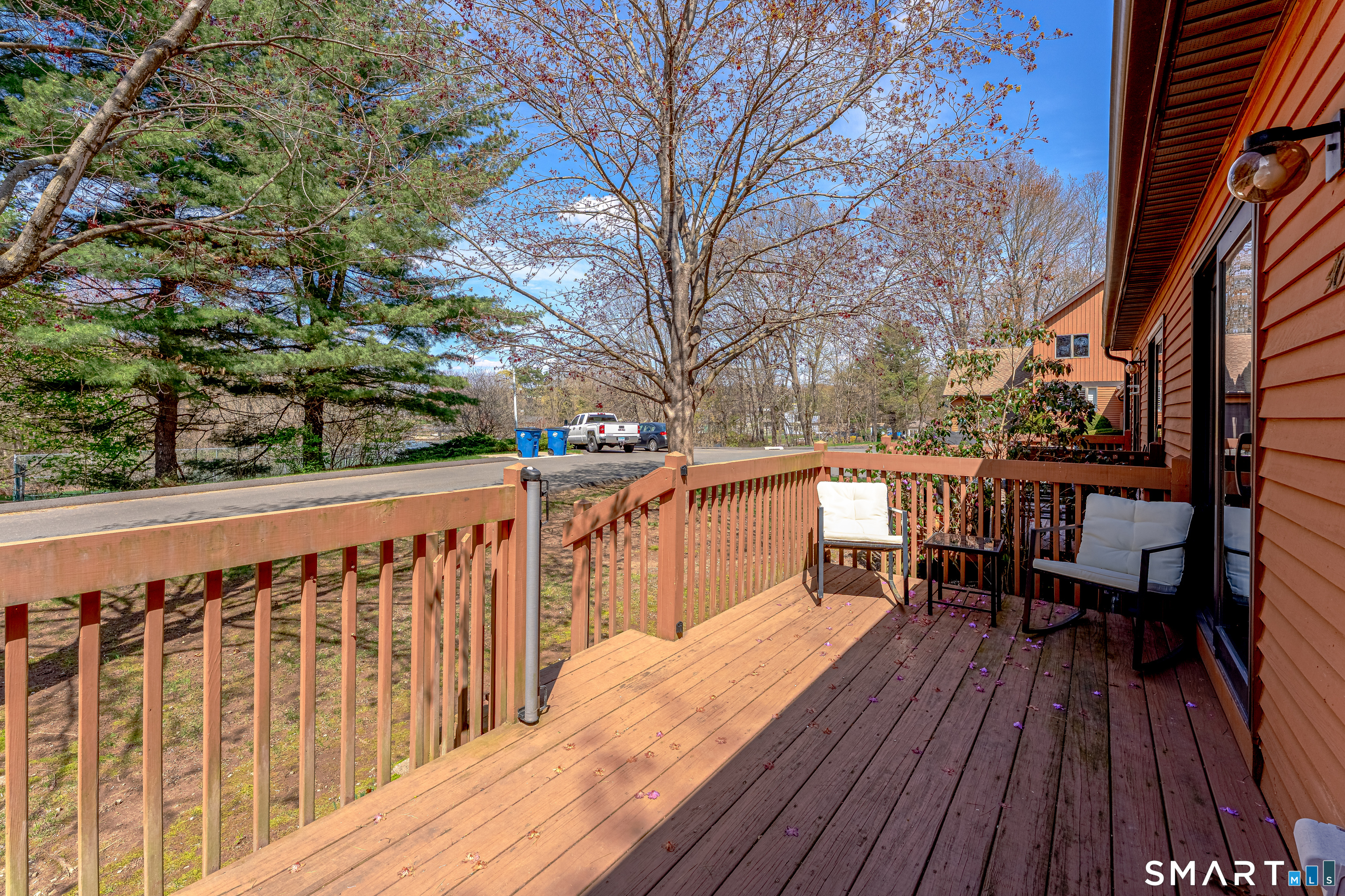 105 Maple Avenue 40