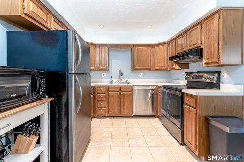 Tiny photo for 105 Maple Avenue #40, Vernon, CT 06066 (MLS # 24166857)