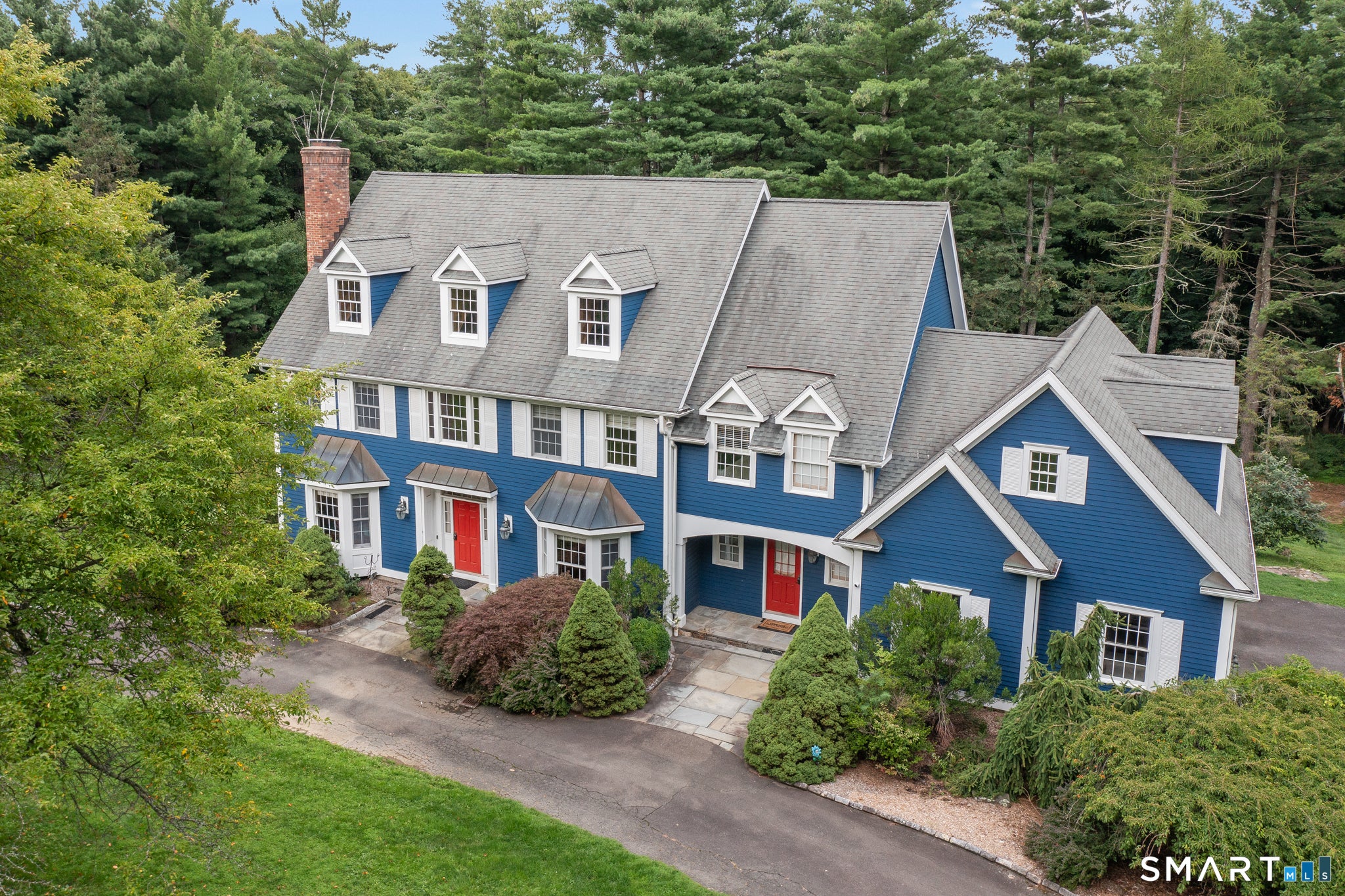9 Glenmor Drive