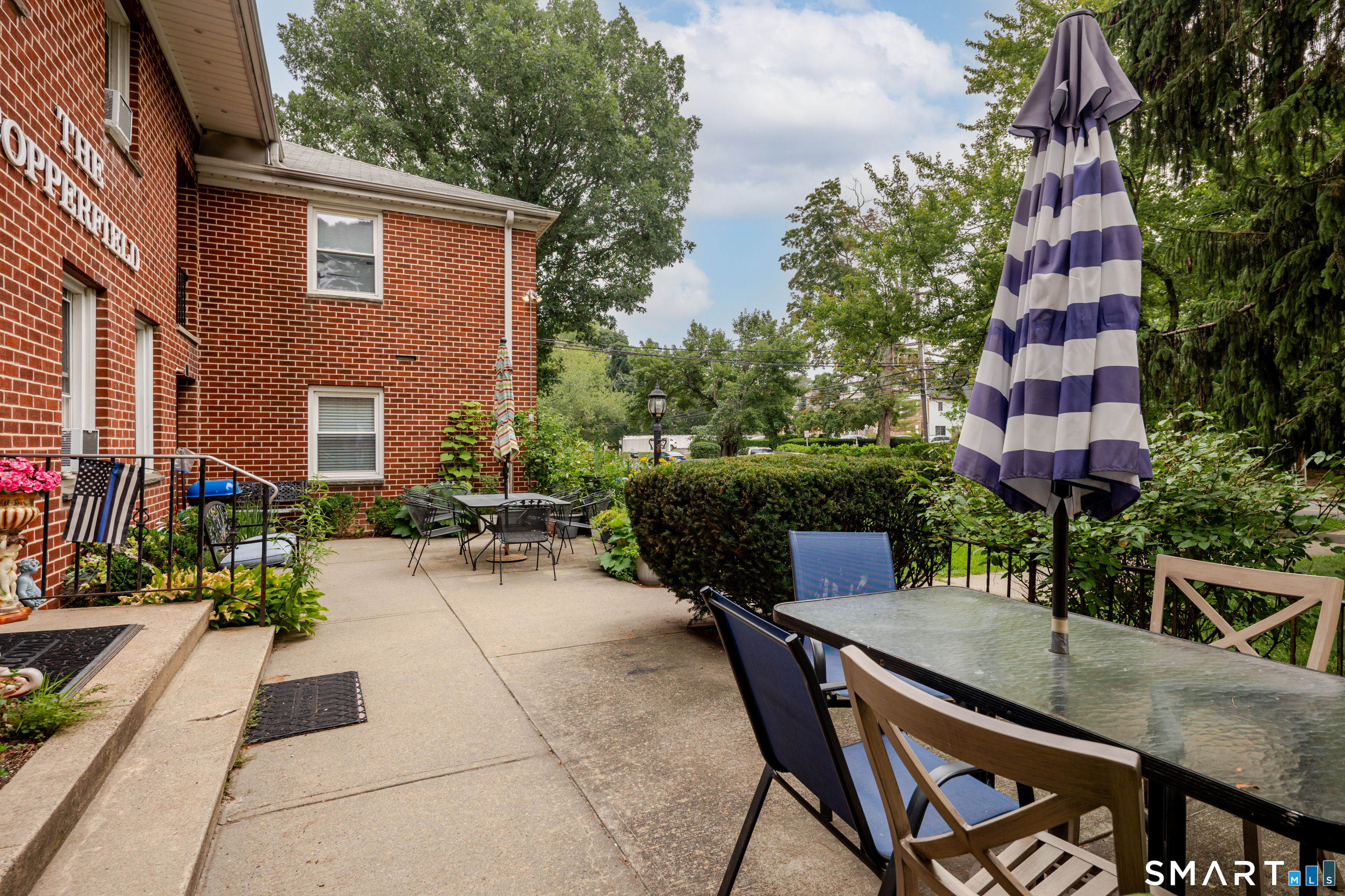 64 Maple Tree Avenue 2
