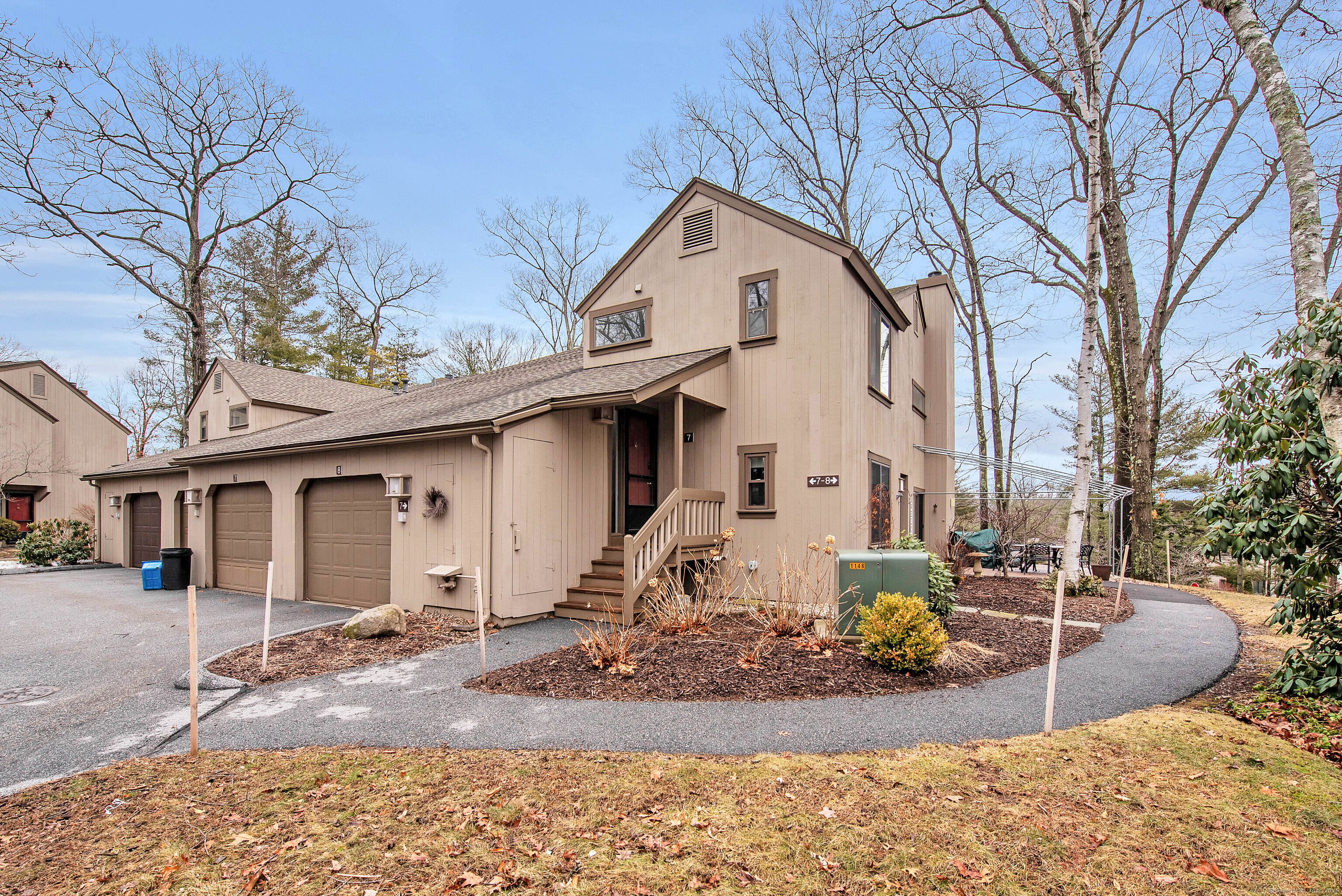 7 Cottonwood Drive 7