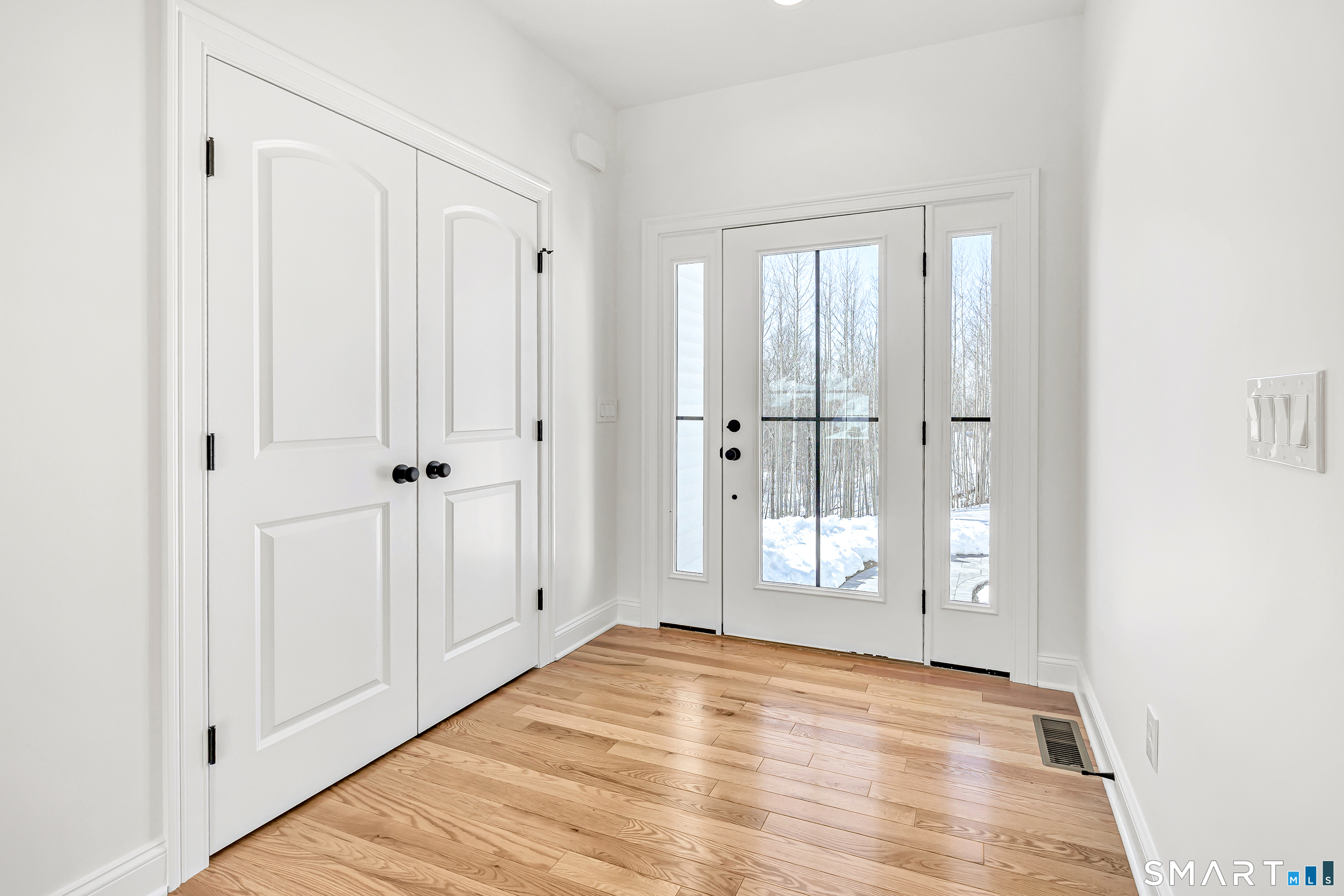 15 Hunting Ridge Road