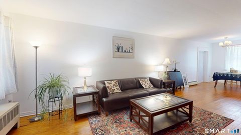 Photo of 638 Prospect Street, New Haven, CT 06511 (MLS # 24167407)