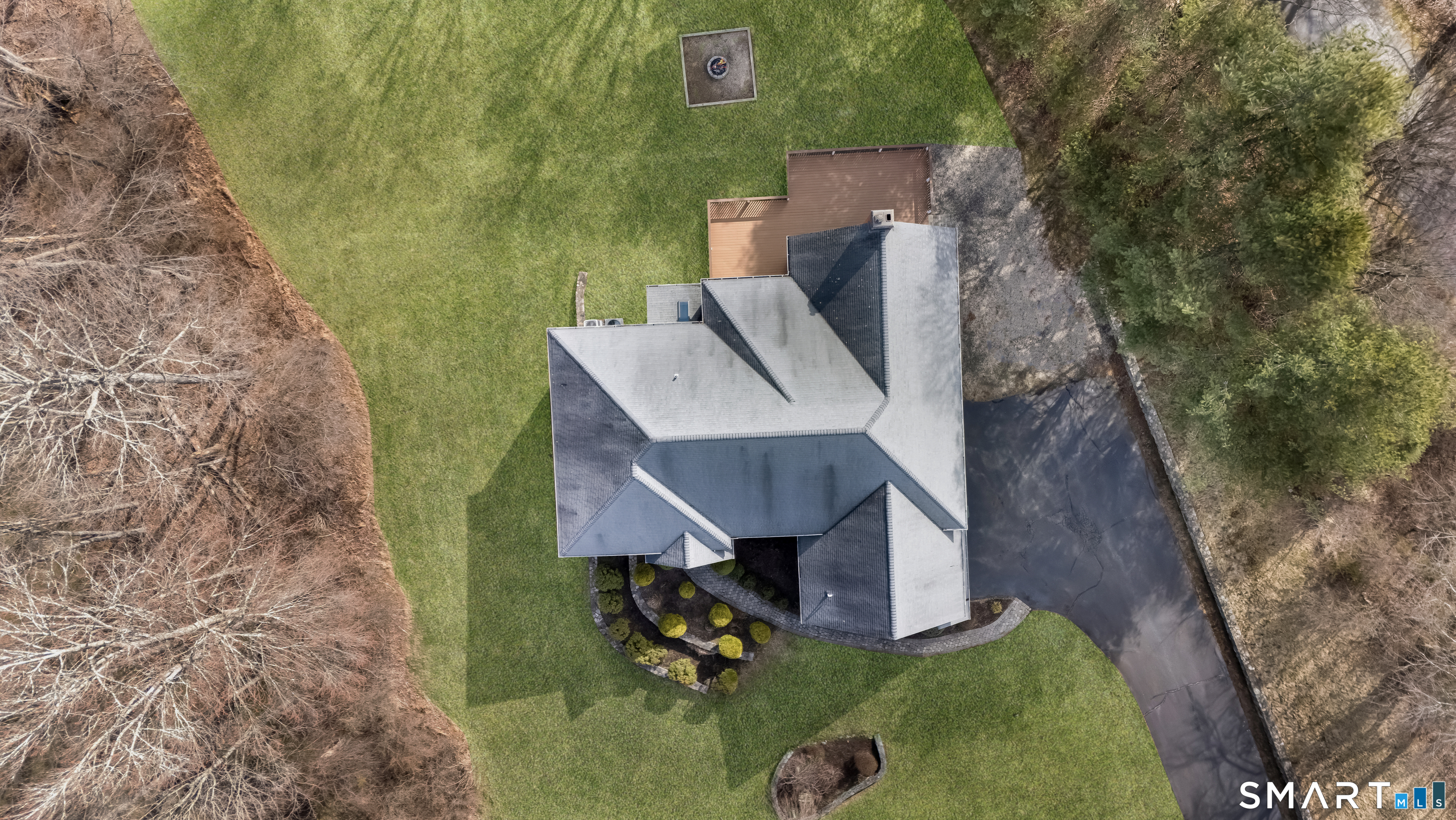 68 Charter Ridge Drive