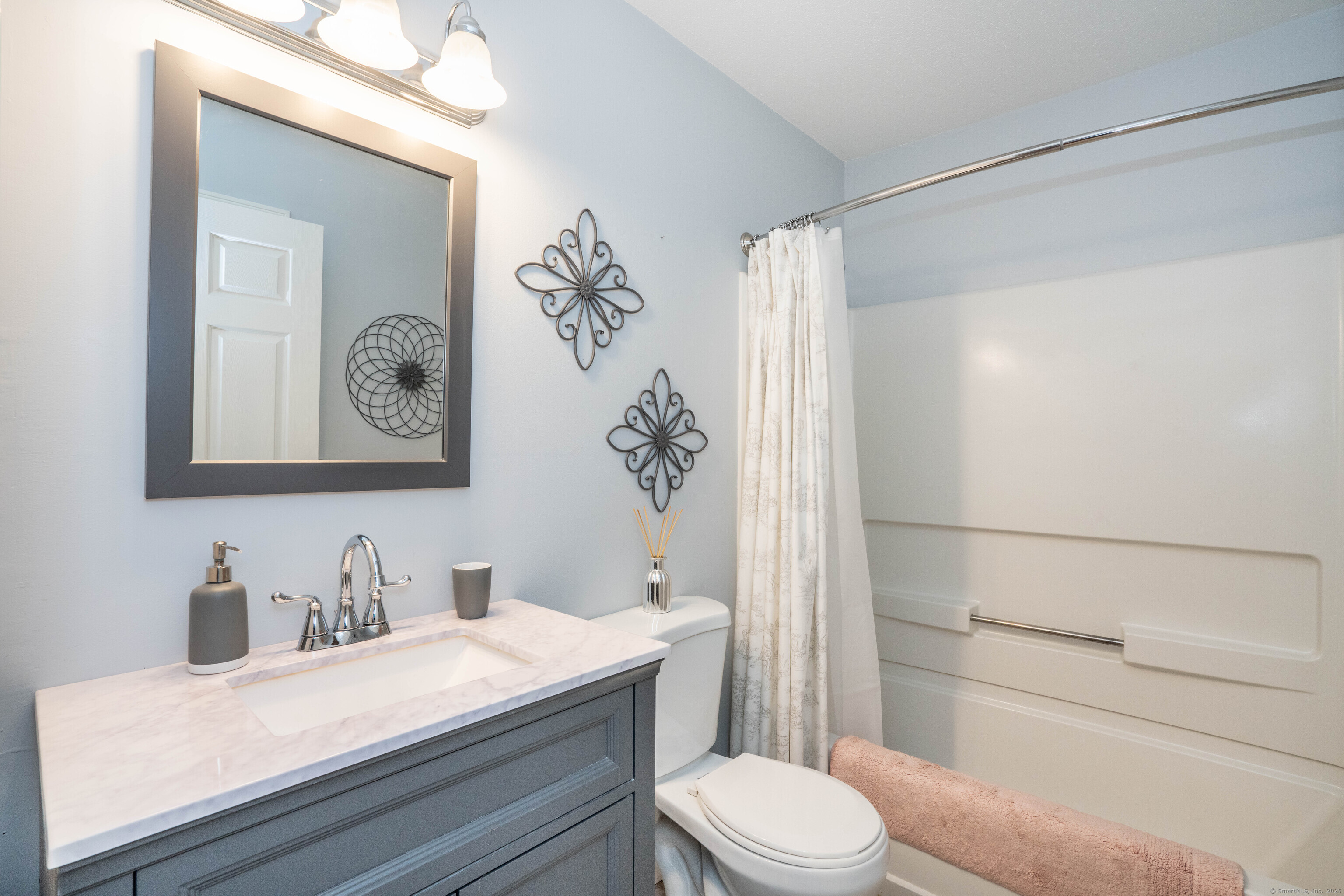 28 Millbrook Court #28, Newington, Connecticut image 27