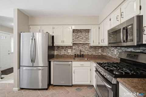 Tiny photo for 63 Dartmoor #63, Enfield, CT 06082 (MLS # 24164962)