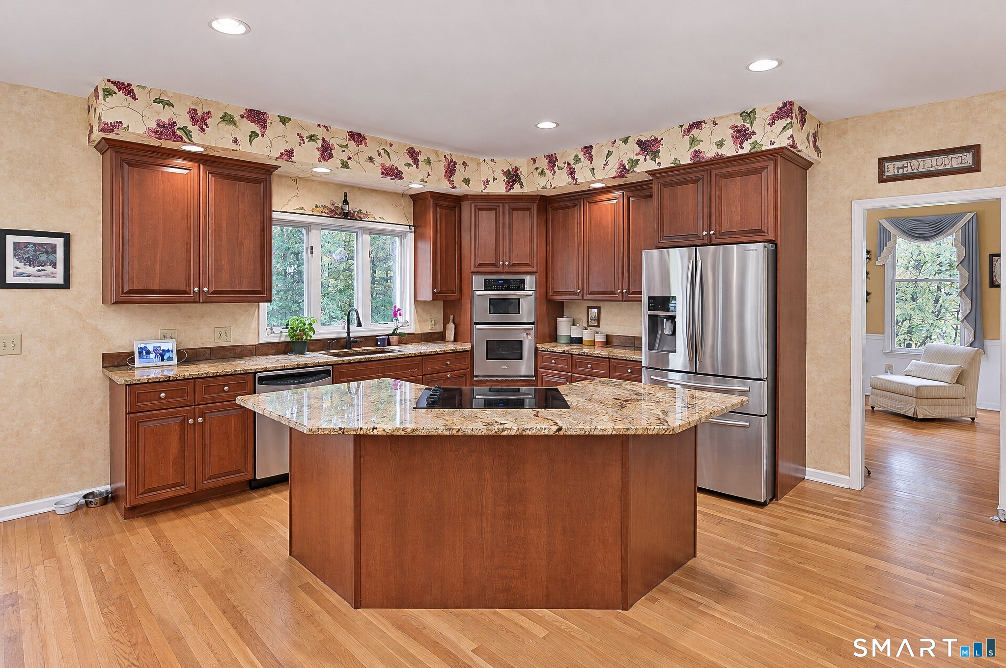 25 Maplewood Drive