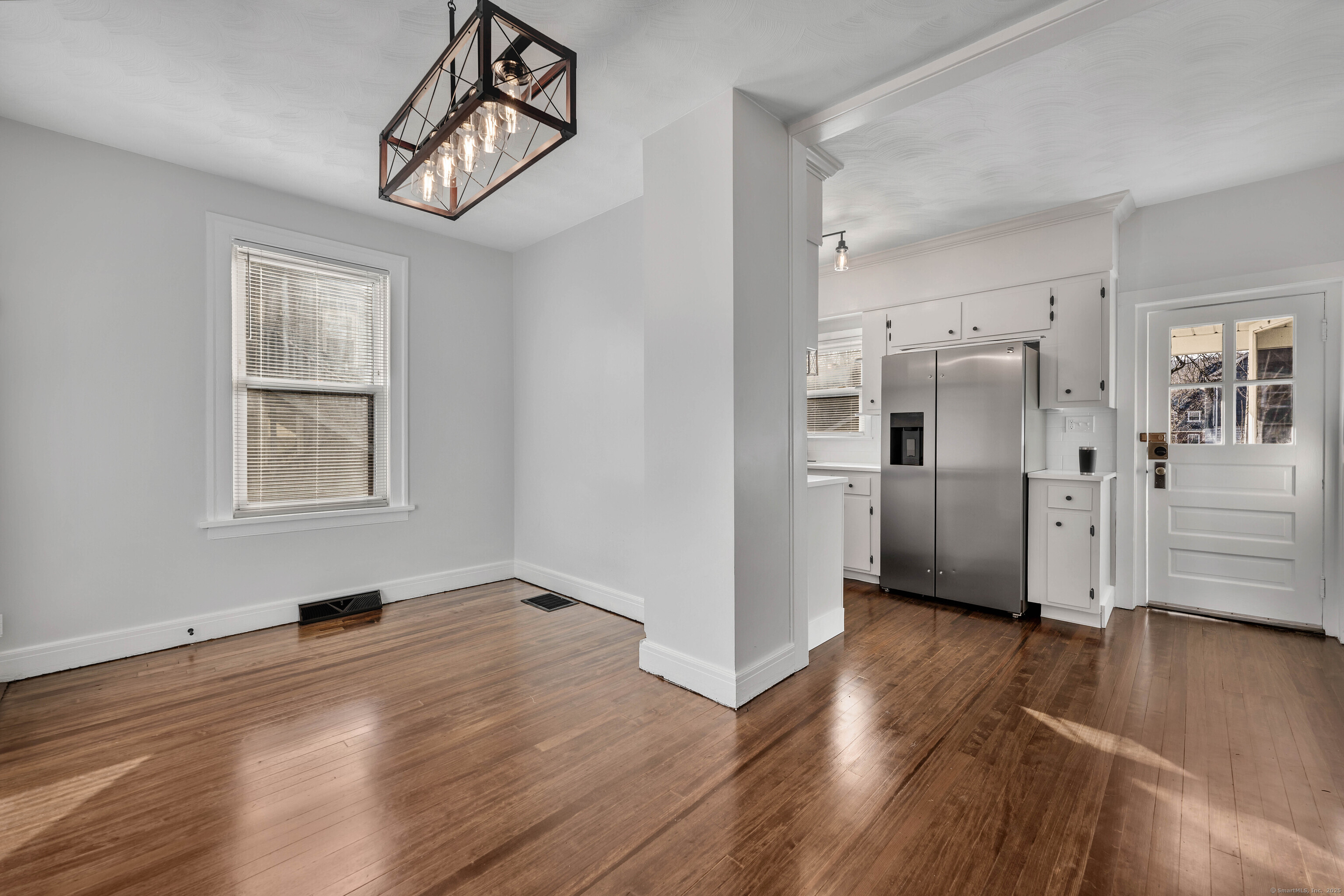 45 Pleasant Street, Bristol, Connecticut image 8