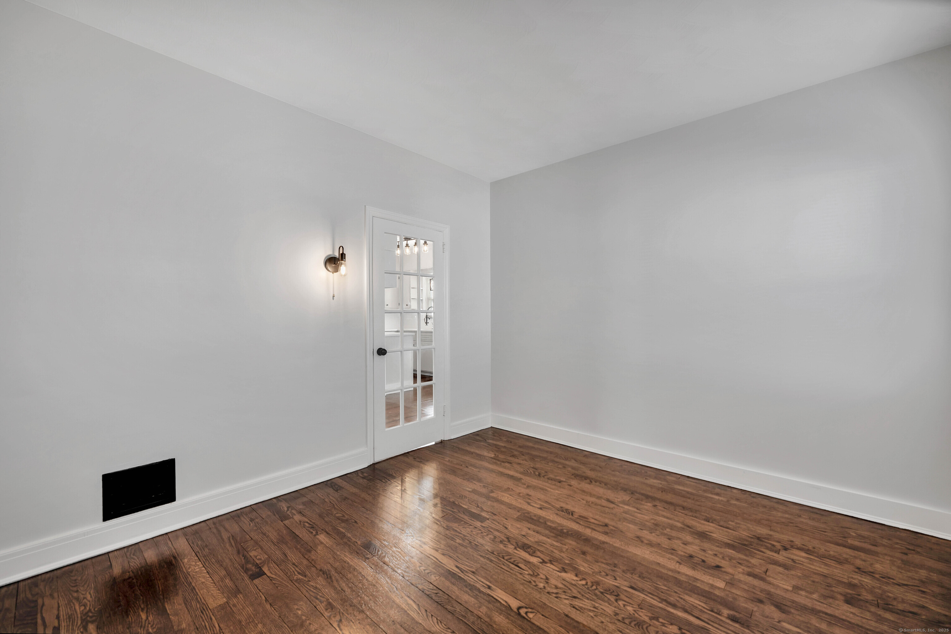 45 Pleasant Street, Bristol, Connecticut image 16