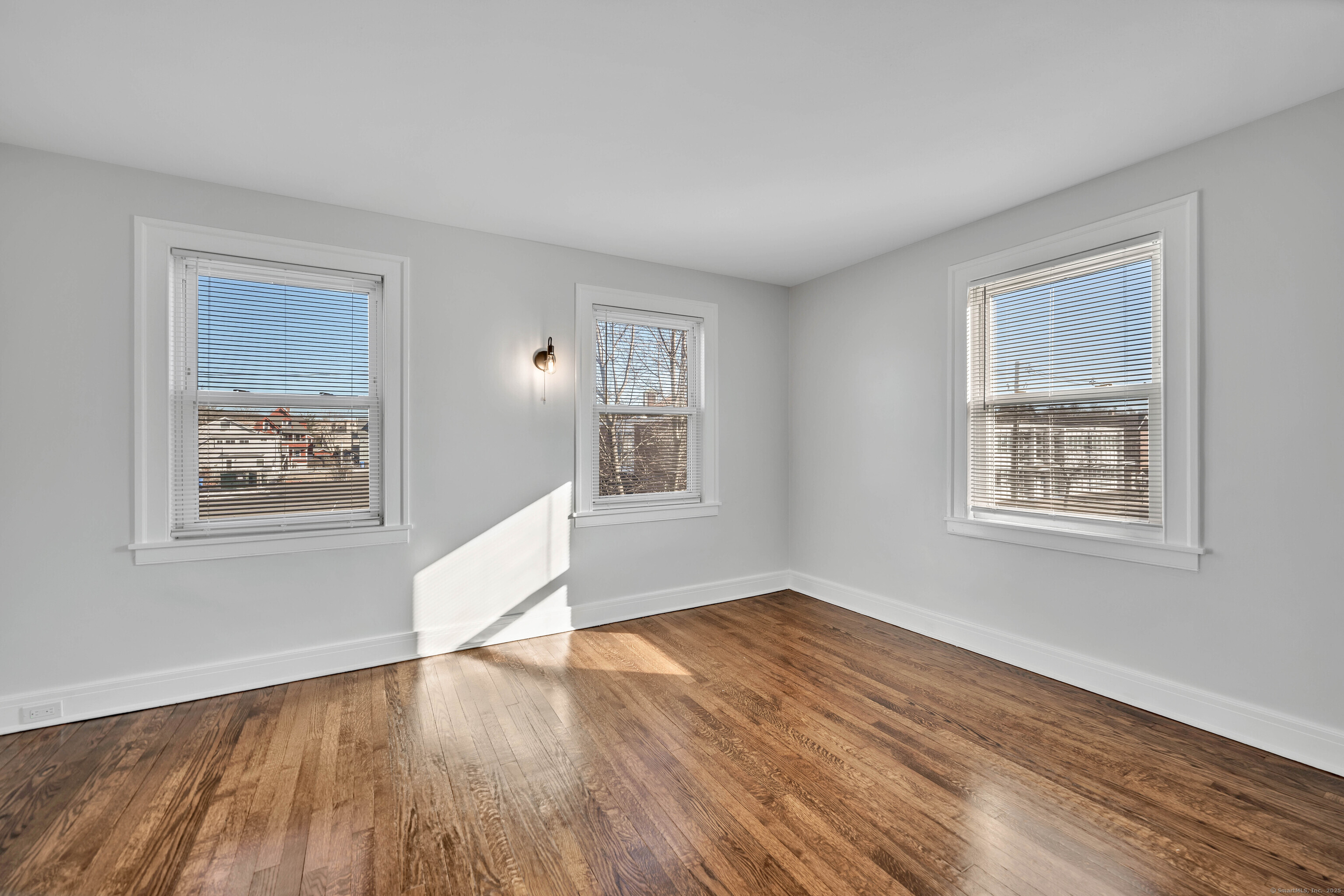 45 Pleasant Street, Bristol, Connecticut image 15