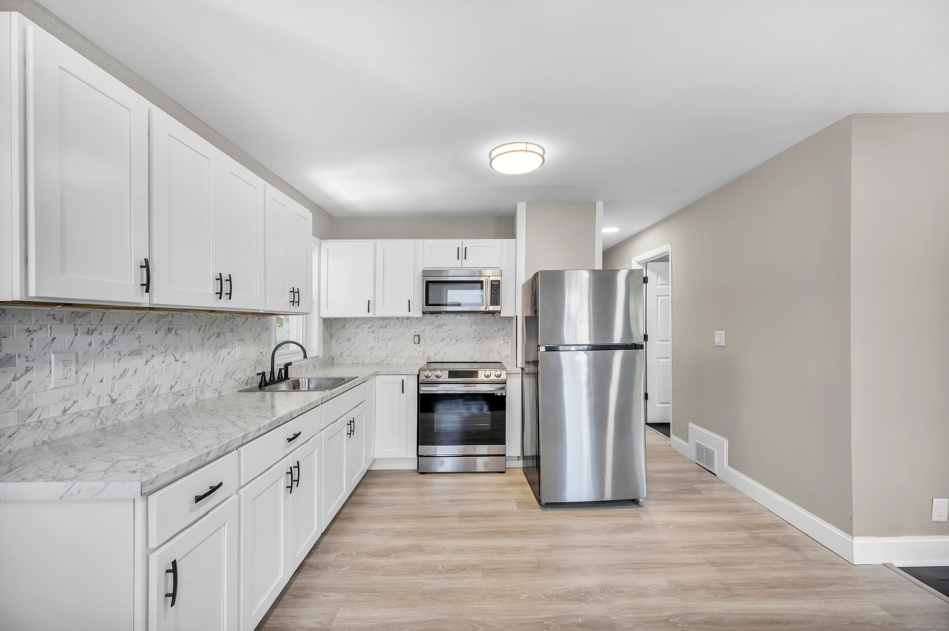 29 Risley Street, East Hartford, Connecticut image 7