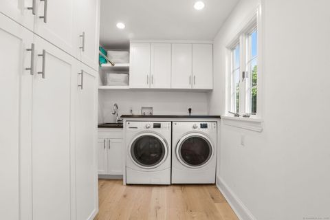 Tiny photo for Greenwich, CT 06831 (MLS # 24132196)