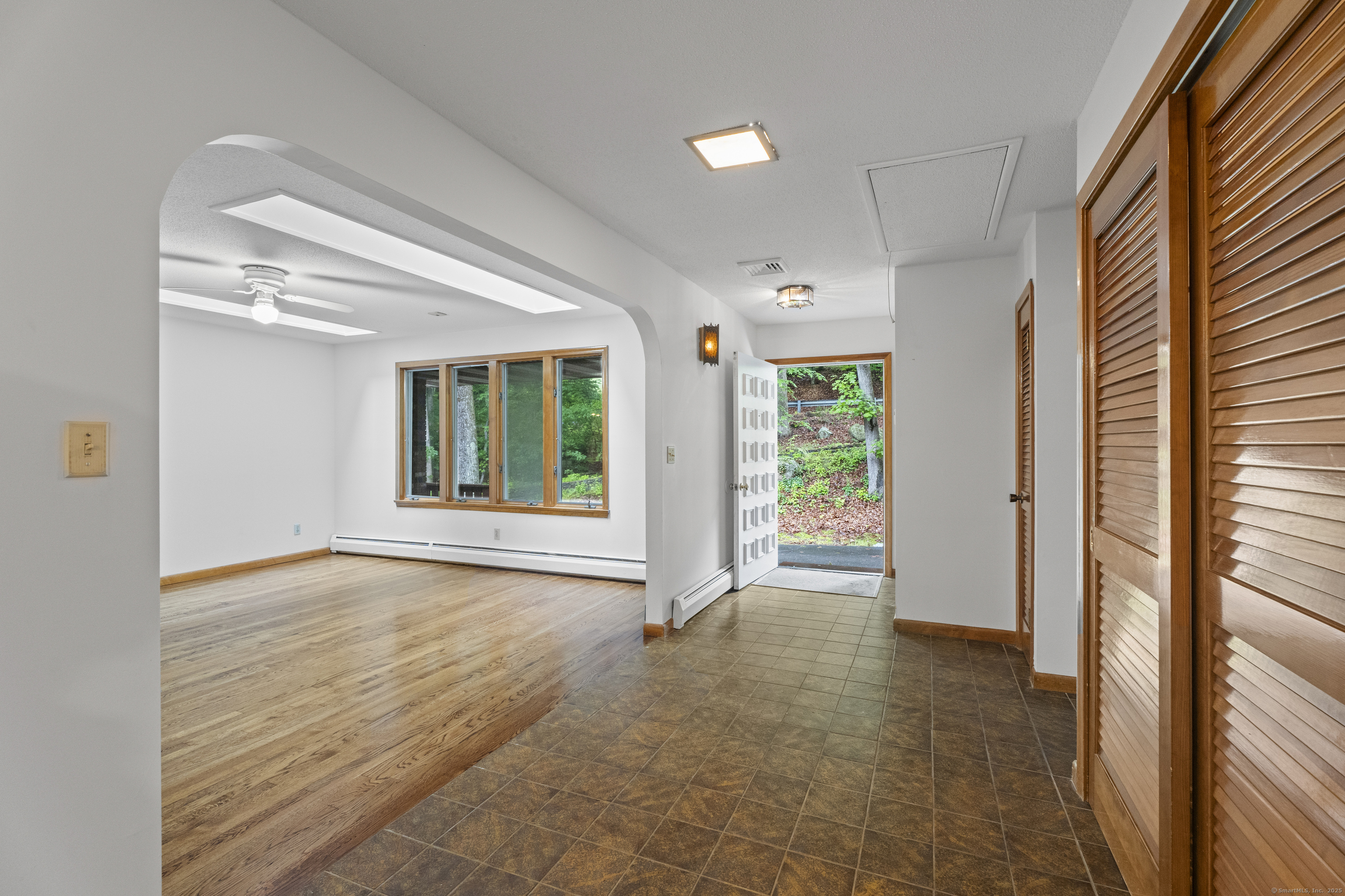 857 Totoket Road