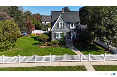 Photo of 85 Newman Place, Fairfield, CT 06825 (MLS # 24214203)