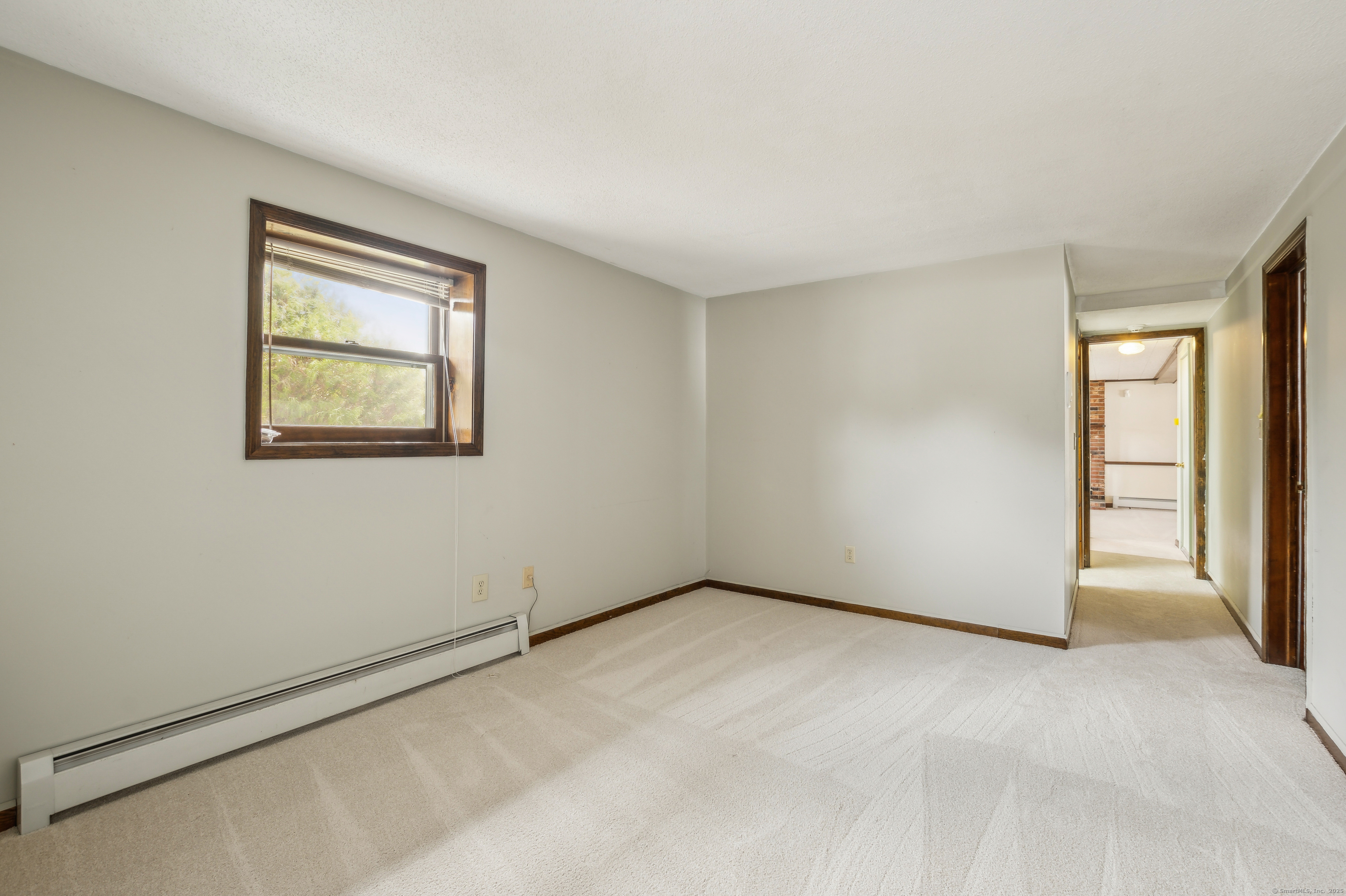 131 Rolling Meadow Drive, East Hartford, Connecticut image 24
