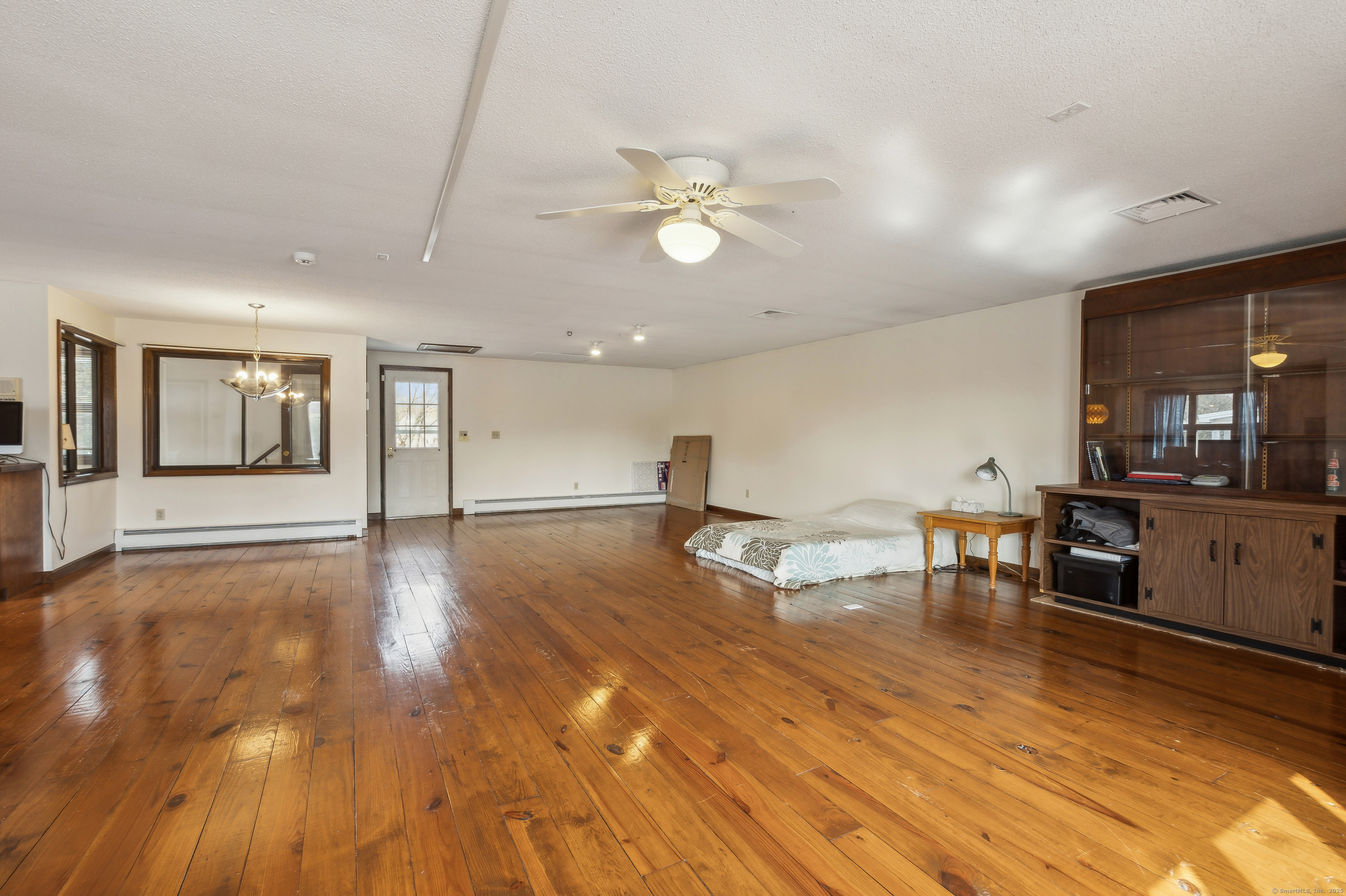 131 Rolling Meadow Drive, East Hartford, Connecticut image 17