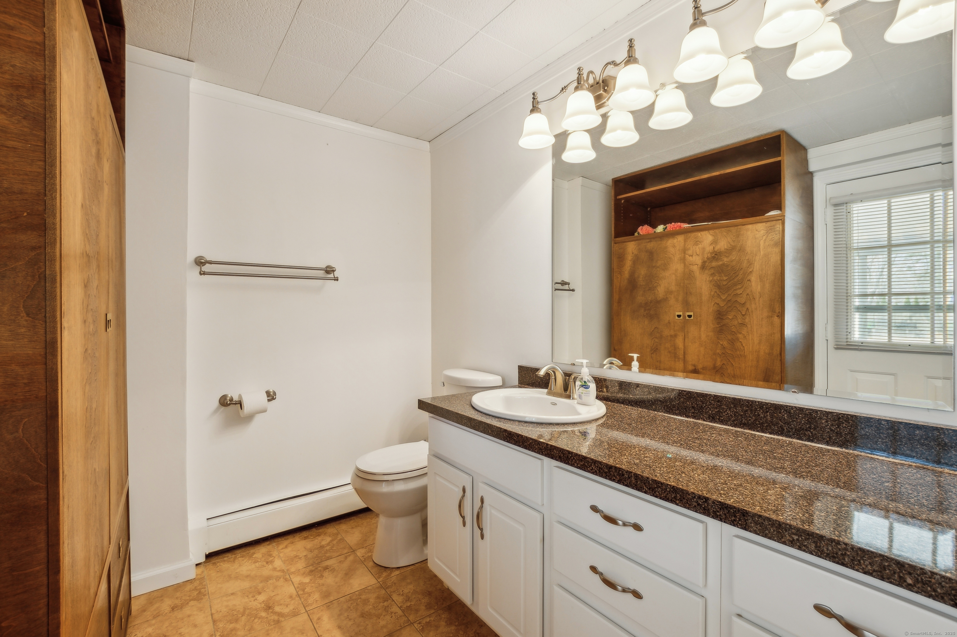 131 Rolling Meadow Drive, East Hartford, Connecticut image 23