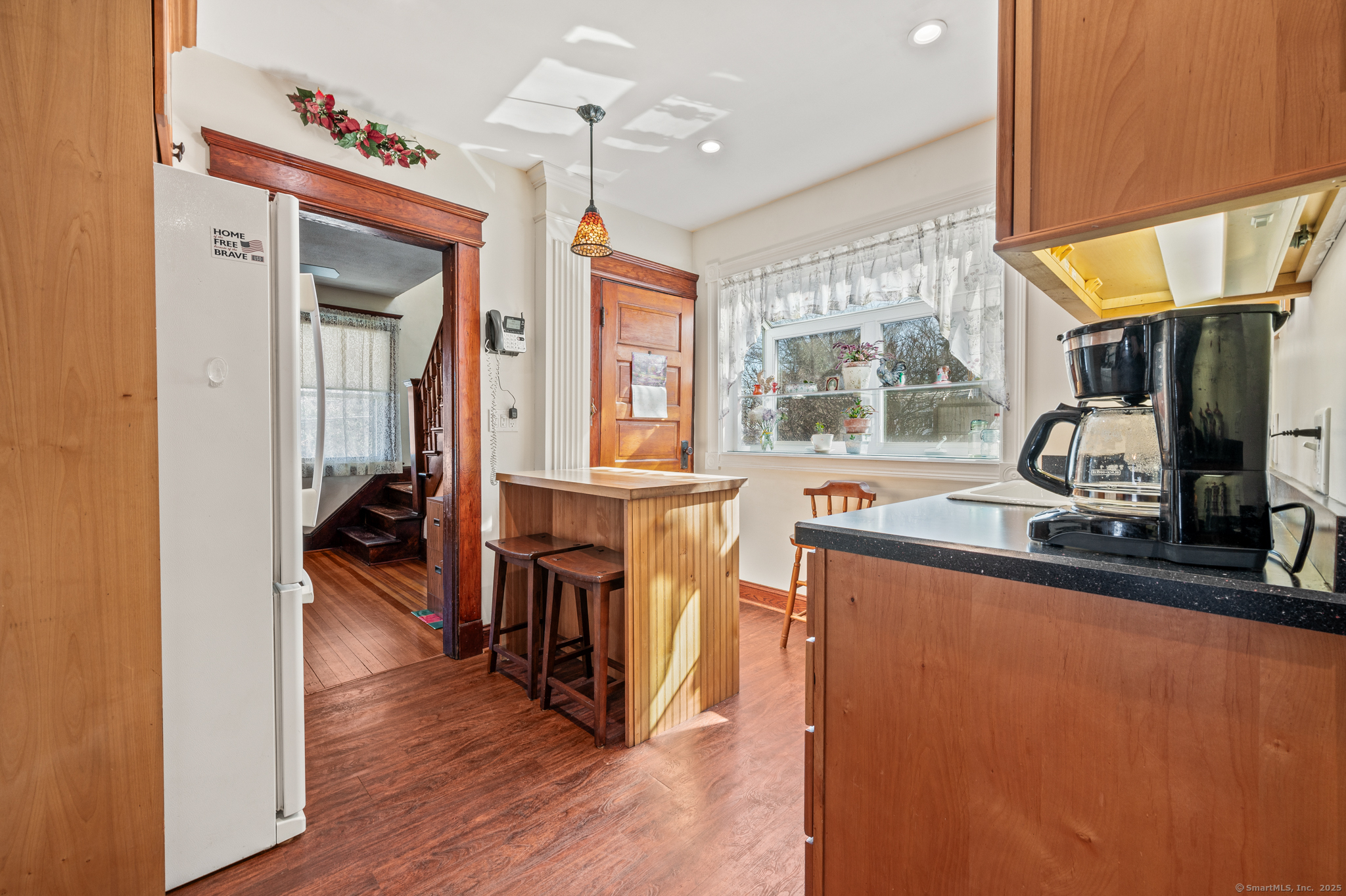 19 Frederick Street, Watertown, Connecticut image 5