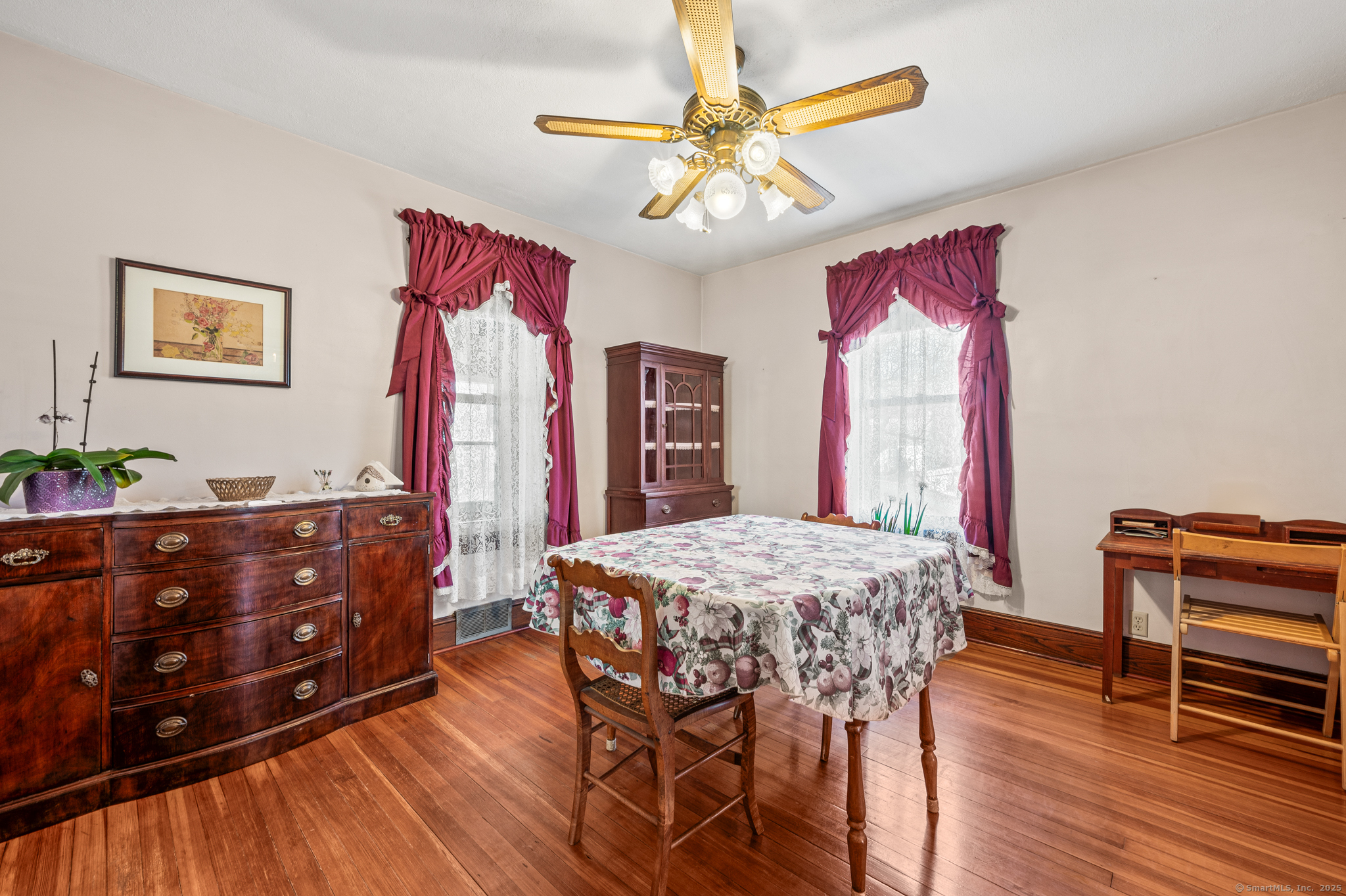 19 Frederick Street, Watertown, Connecticut image 10
