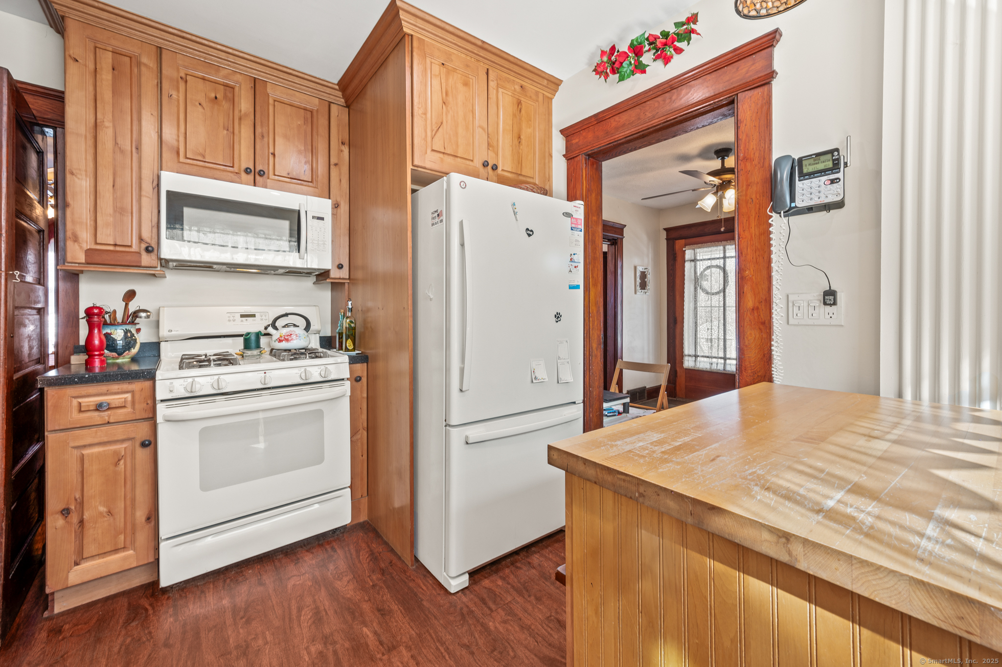 19 Frederick Street, Watertown, Connecticut image 8