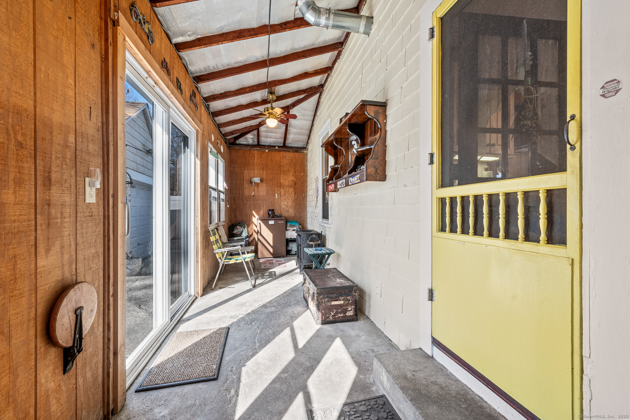 19 Frederick Street, Watertown, Connecticut image 32