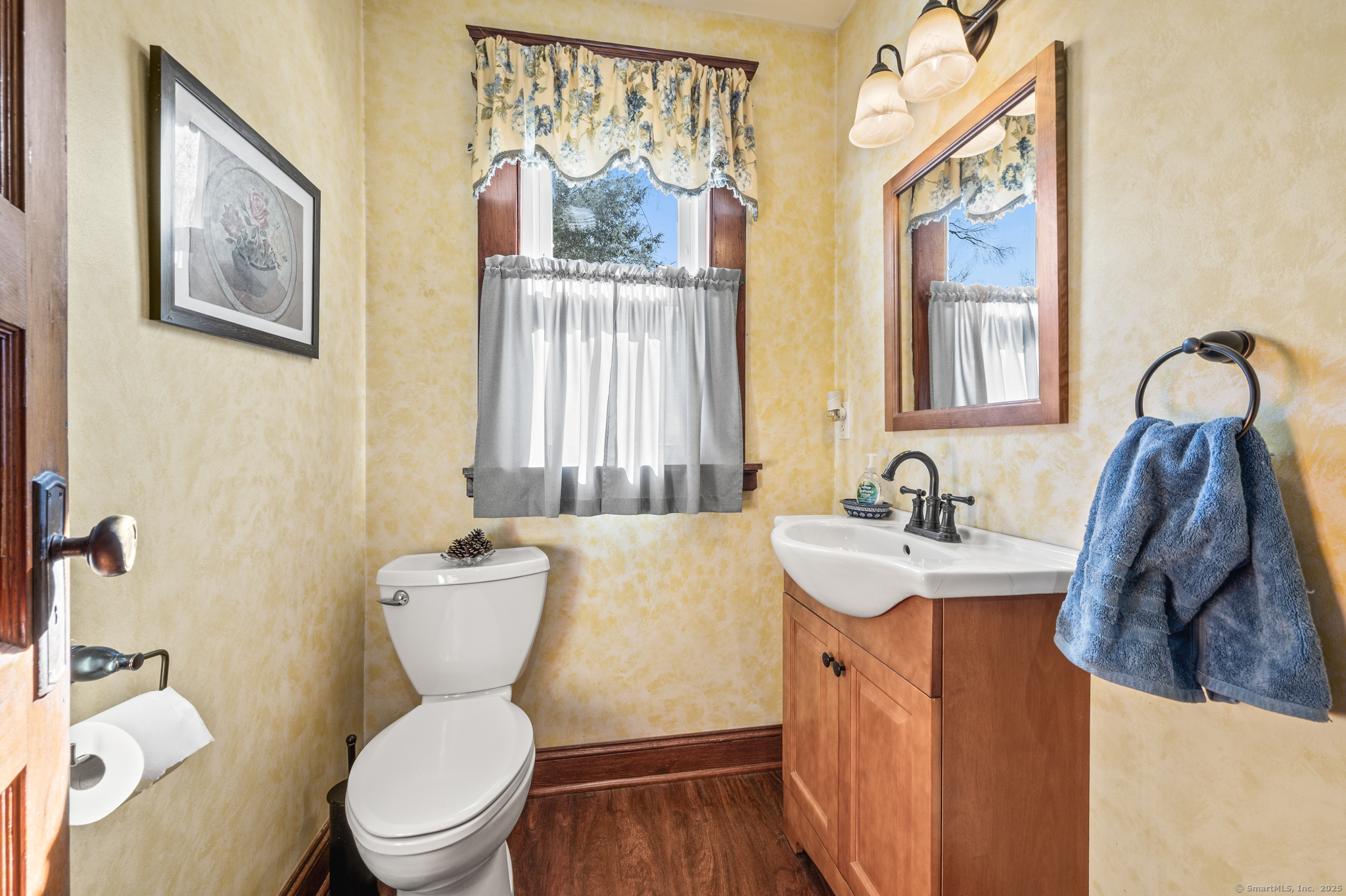 19 Frederick Street, Watertown, Connecticut image 9