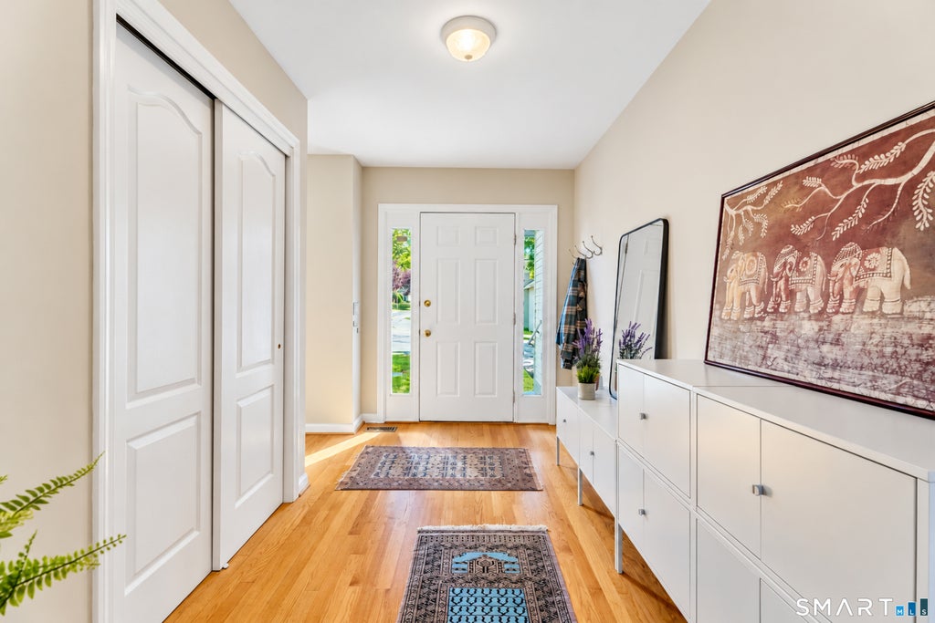 Photo of 18 Elizabeth Court, Stonington, CT 06355 (MLS # 24204601)