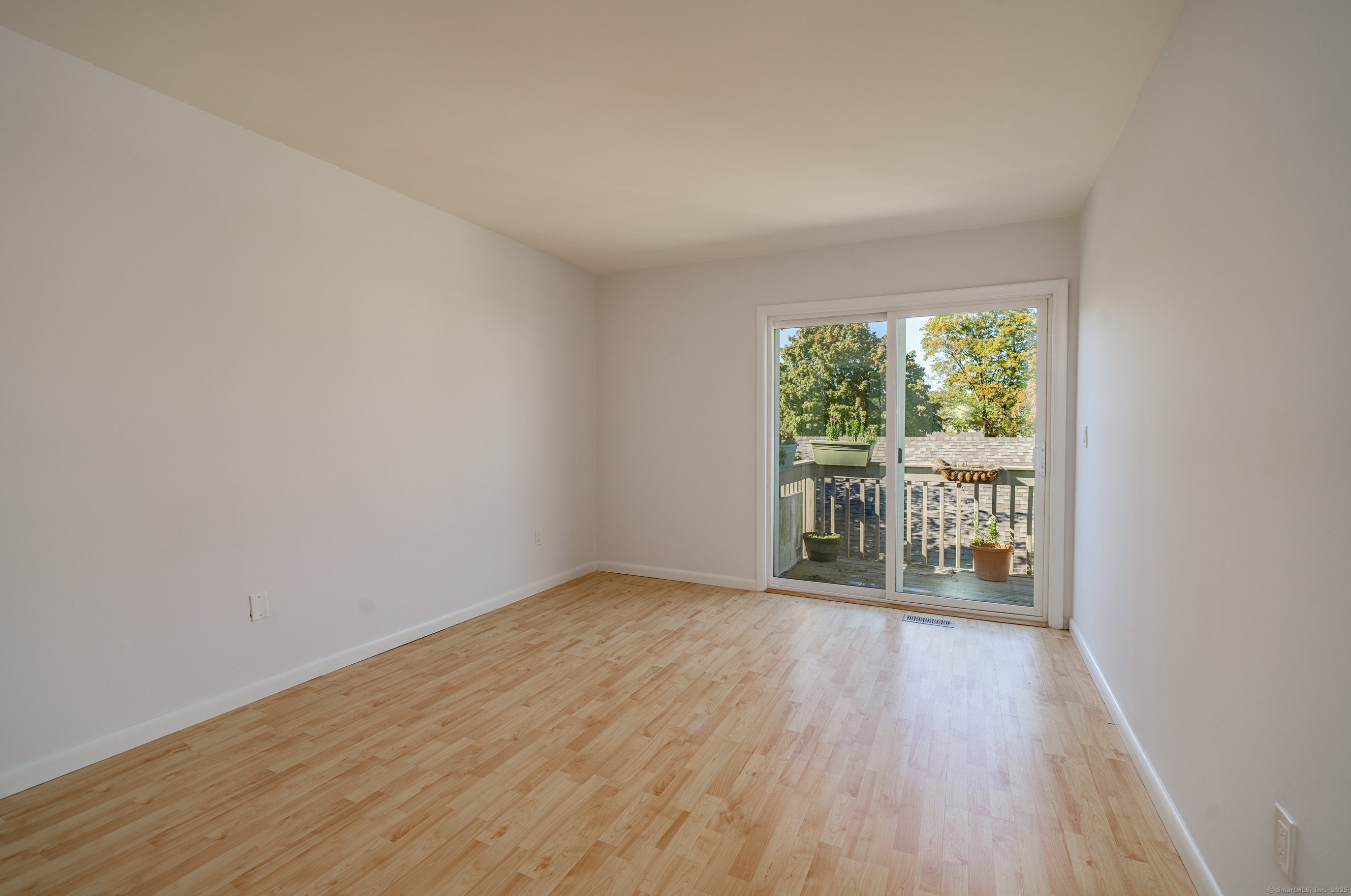 323 Walden Green Road 323