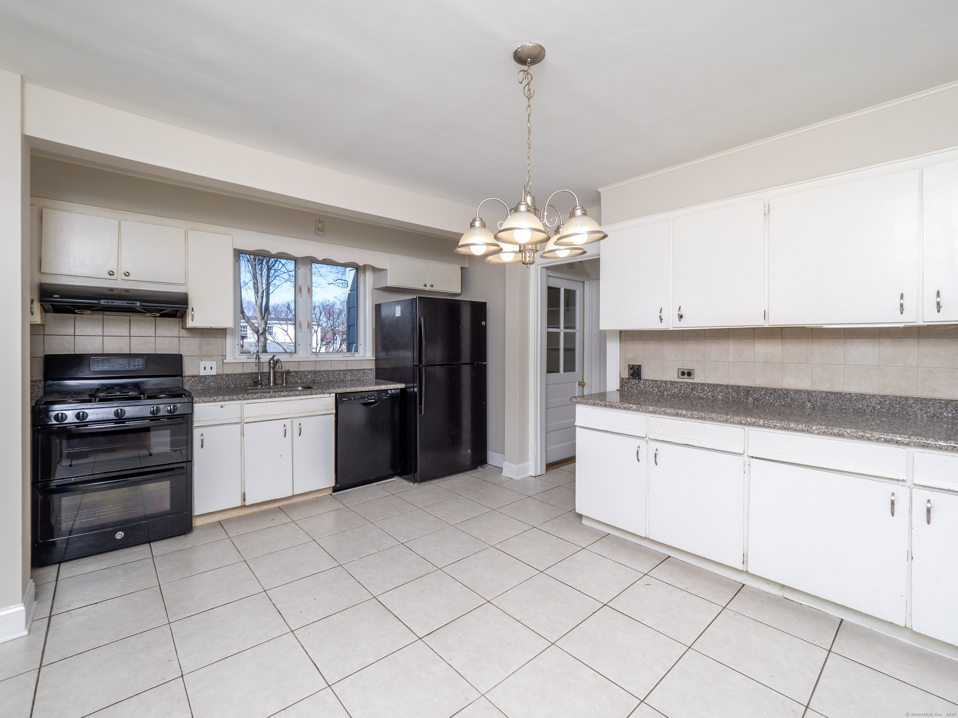 15 Ivy Place, Norwalk, Connecticut image 18