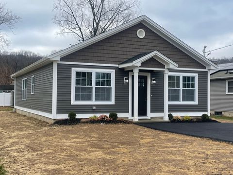 Photo of 140 Lake Avenue, Bristol, CT 06010 (MLS # 24142442)