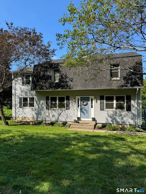 Homes For Sale - 5 Plungis Road<br/> Watertown, CT 06795