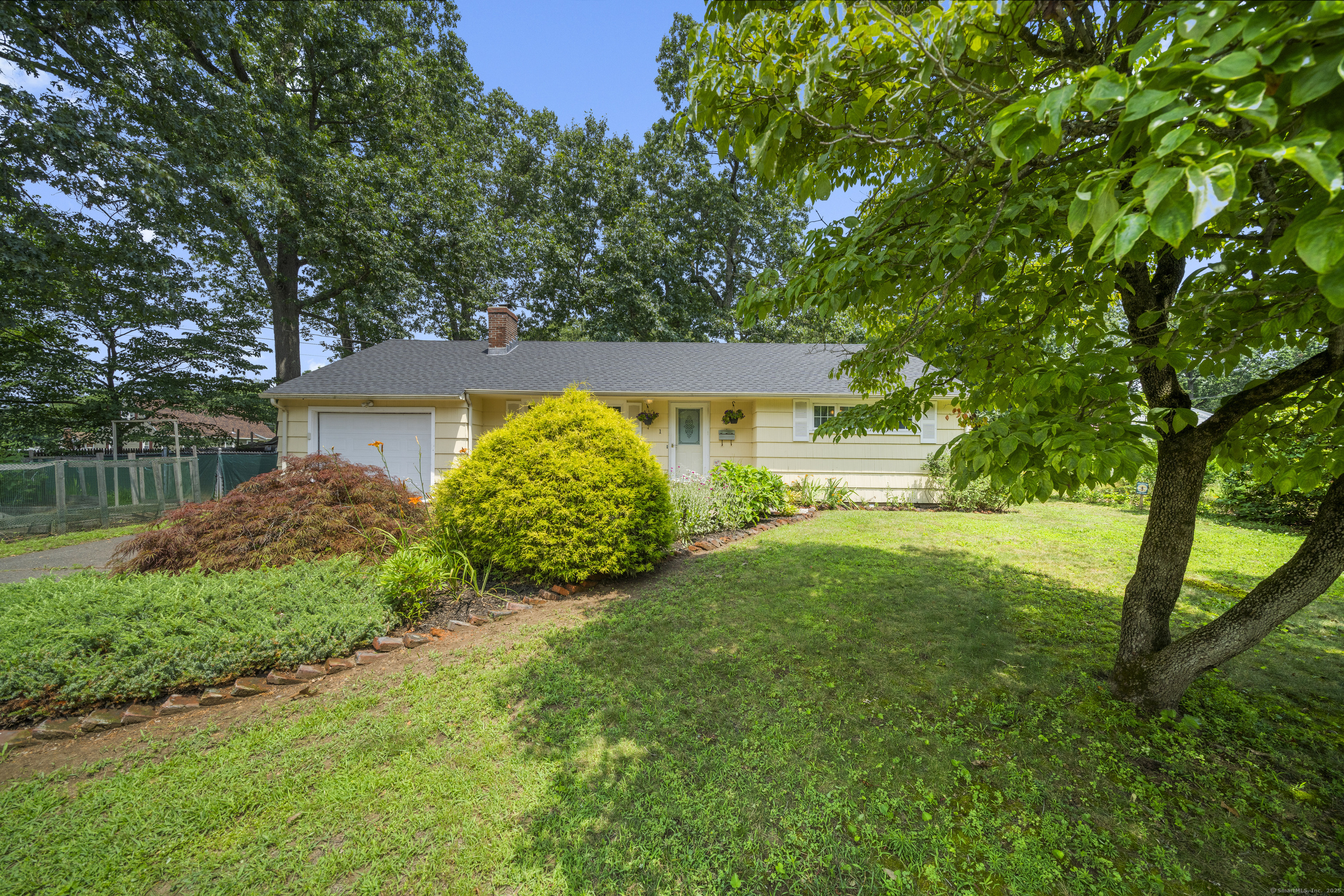 1 Oakridge Drive