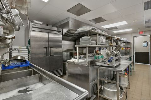 Tiny photo for 4050 Main Street, Bridgeport, CT 06606 (MLS # 24139343)