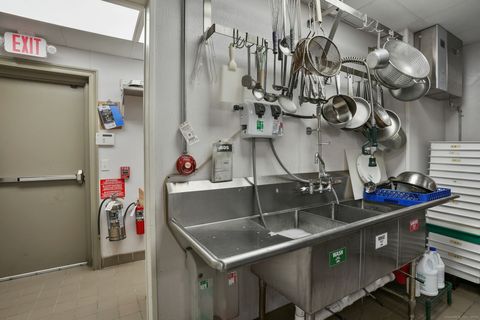 Tiny photo for 4050 Main Street, Bridgeport, CT 06606 (MLS # 24139343)