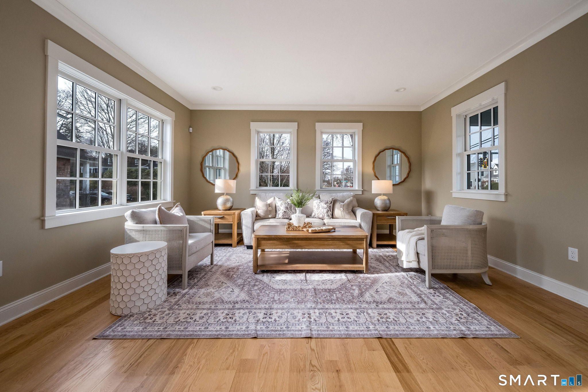 908 Boston Post Road 908