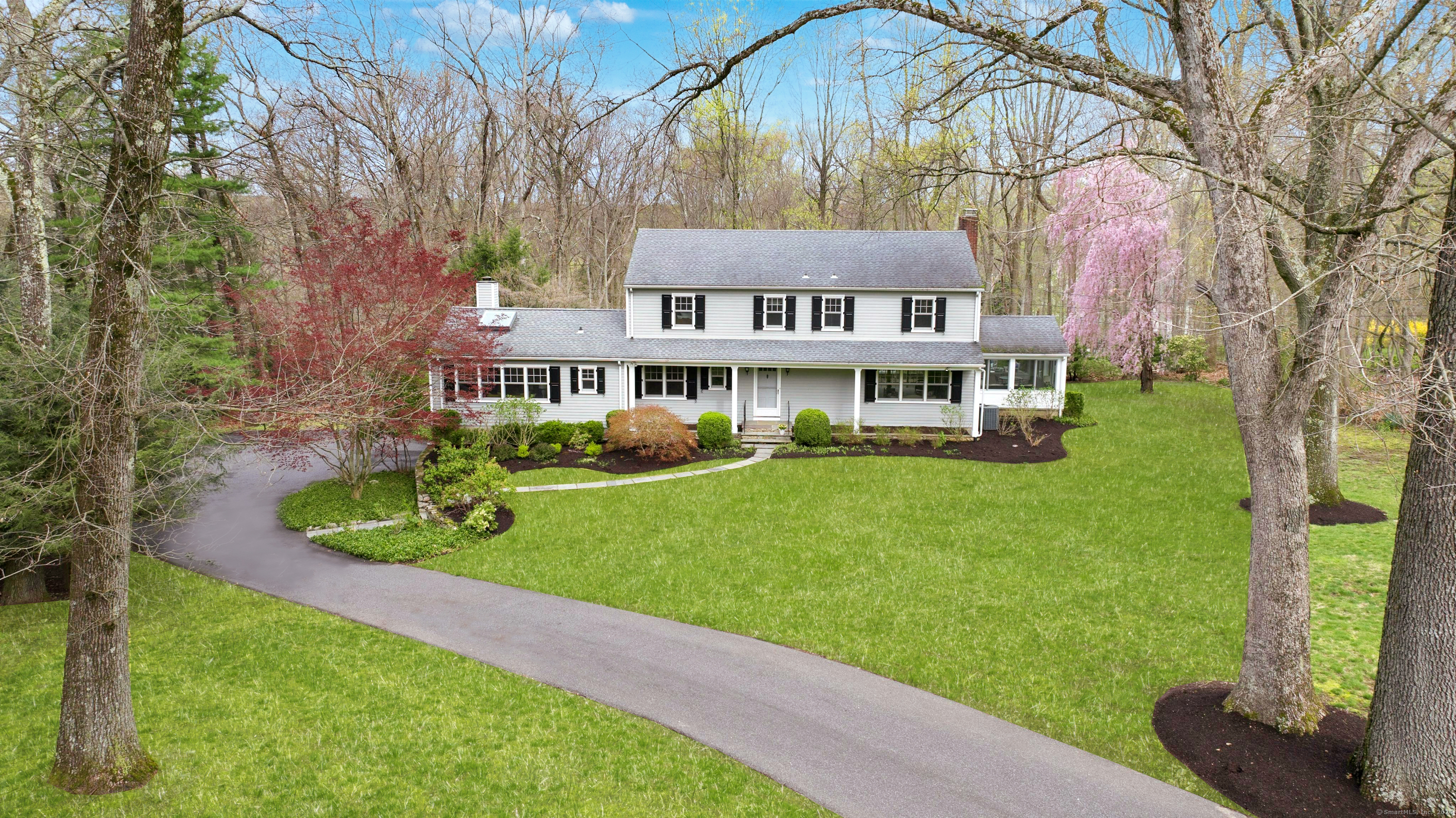 Property for Sale at 7 Fairview Drive, Westport, Connecticut - Bedrooms: 4 
Bathrooms: 2.5 
Rooms: 9  - $1,649,000