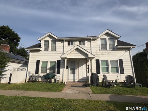Multifamily For Rent - 31-35 Warwick Street #33<br/> Middletown, CT 06457