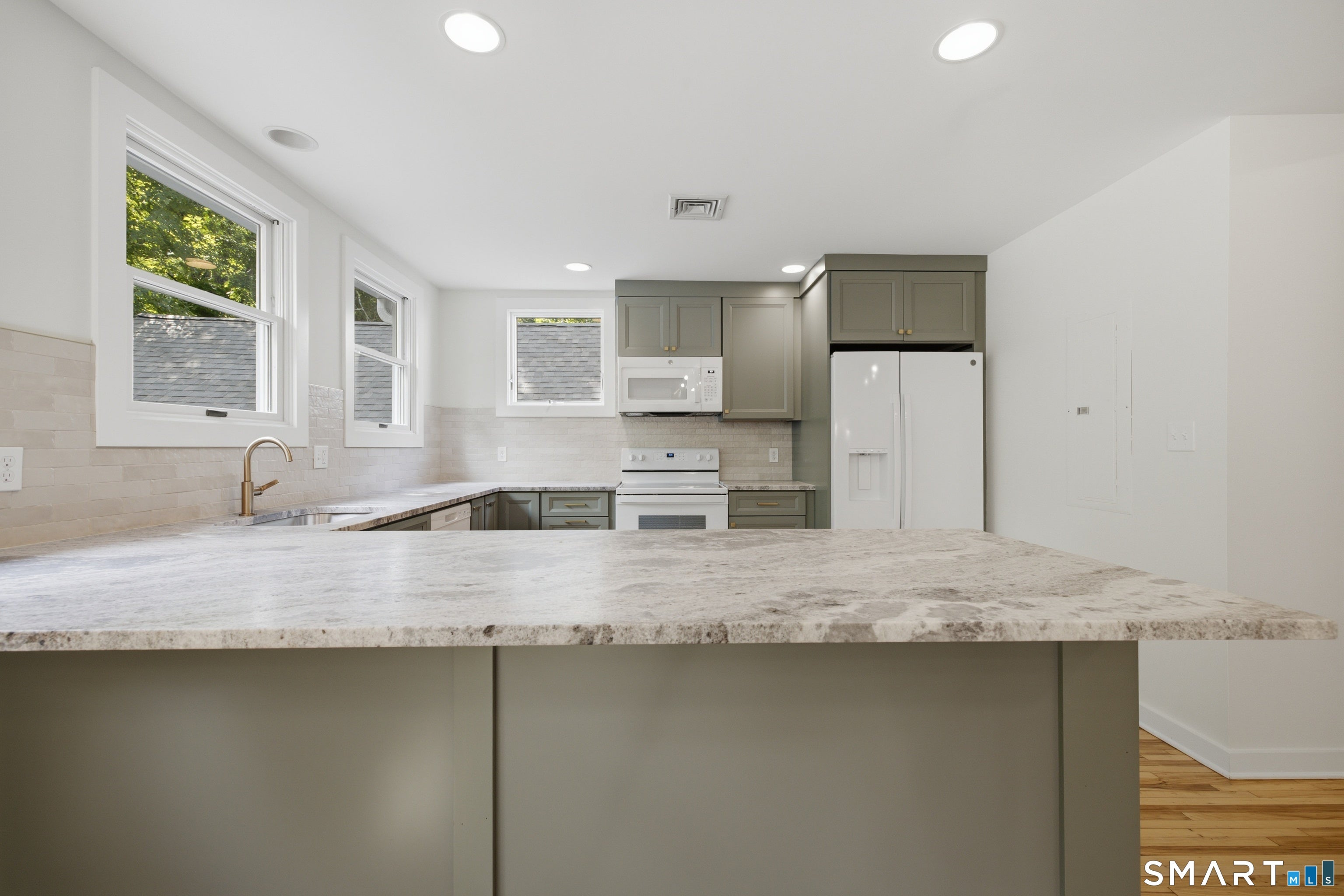26 Ferry Road B