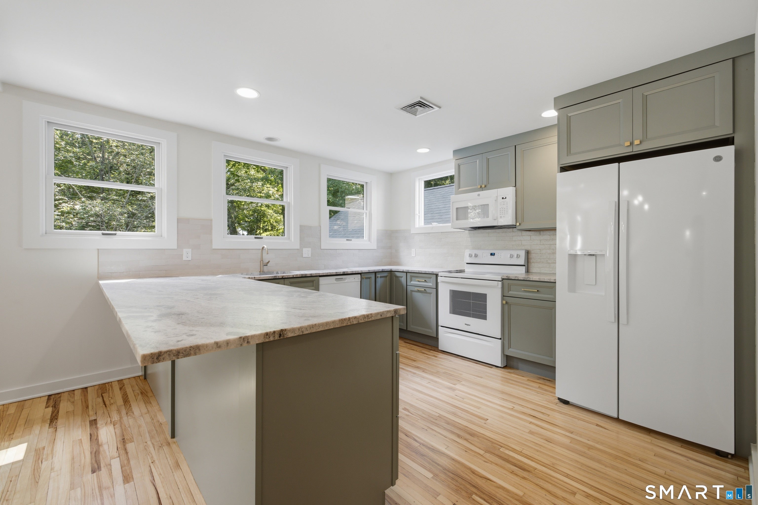 26 Ferry Road B
