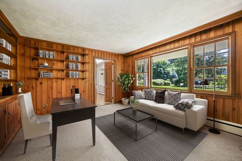 A home in New Canaan