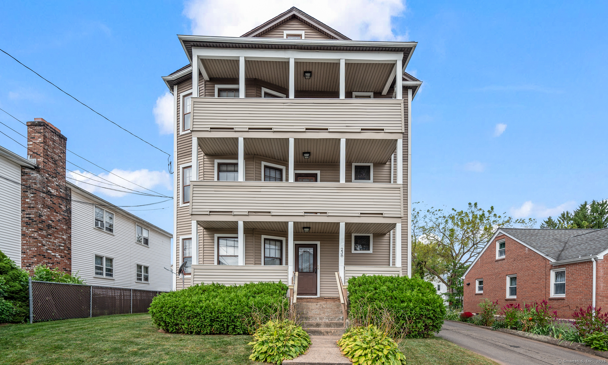 Rental Property at Booth Street, New Britain, Connecticut - Bedrooms: 3 
Bathrooms: 1 
Rooms: 5  - $1,700 MO.