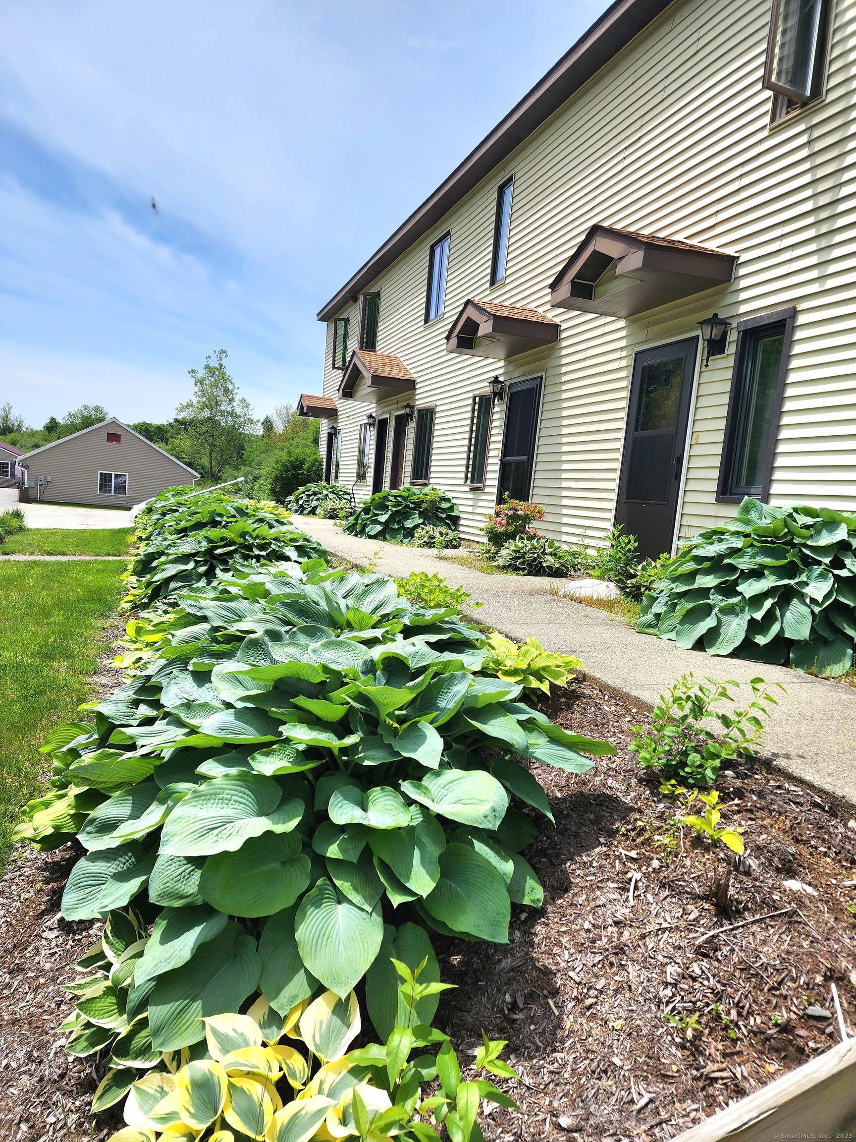 3 Brook Front Lane 3
