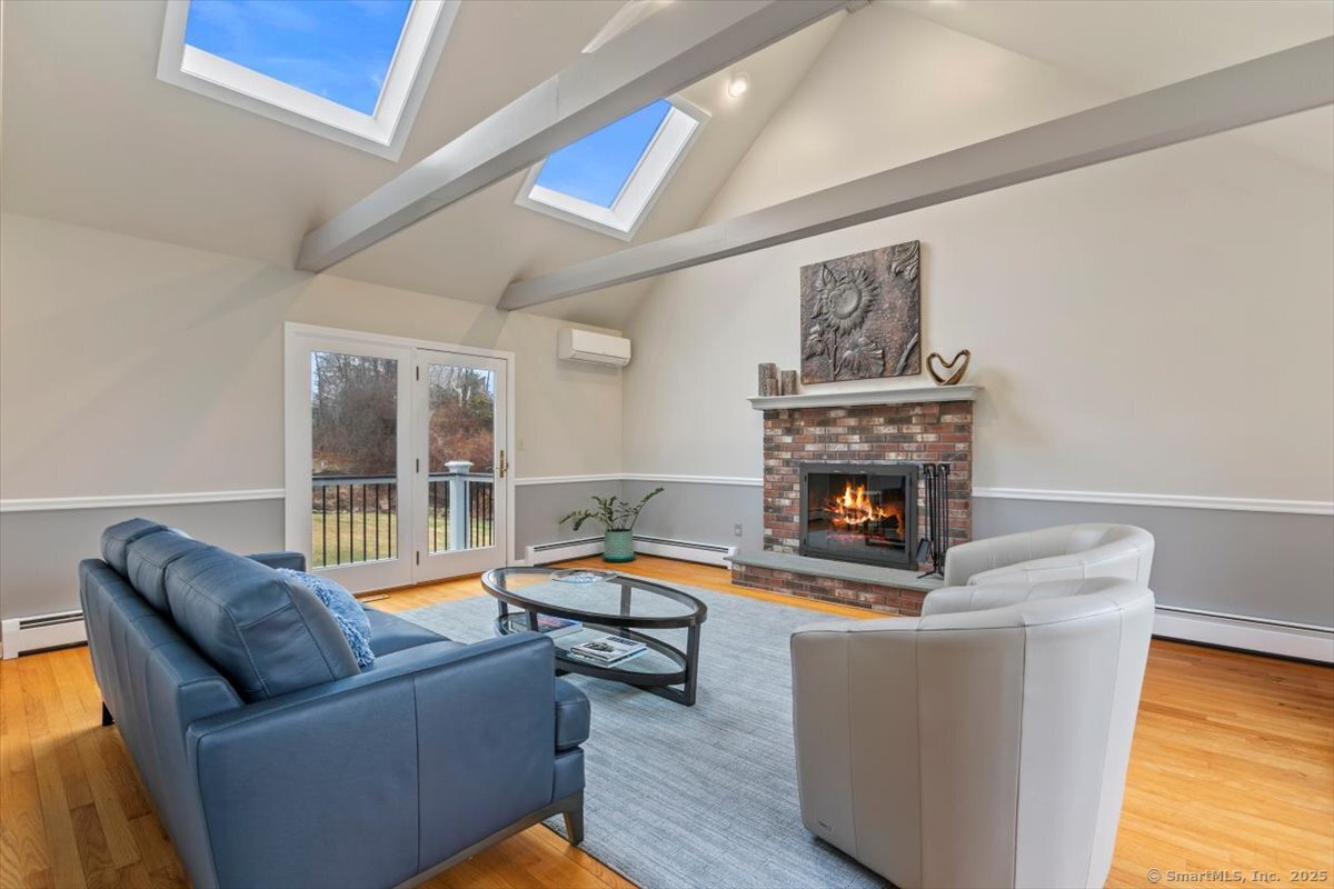 141 Meadow Ridge Lane, Guilford, Connecticut image 3