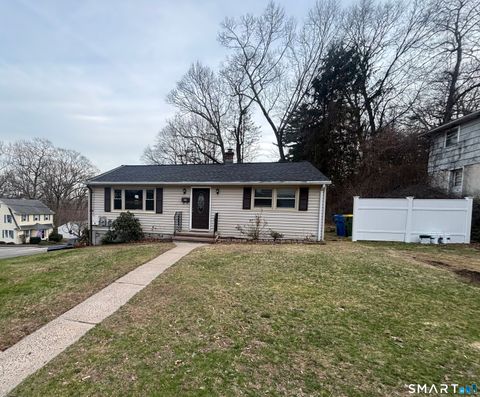 Photo of 117 Arden Road, Waterbury, CT 06708 (MLS # 24162614)